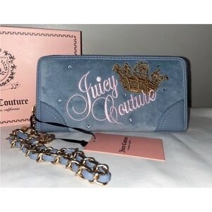 NEW! JUICY COUTURE Velour Large Zip Around Heritage Wristlet Wallet Dusty Blue